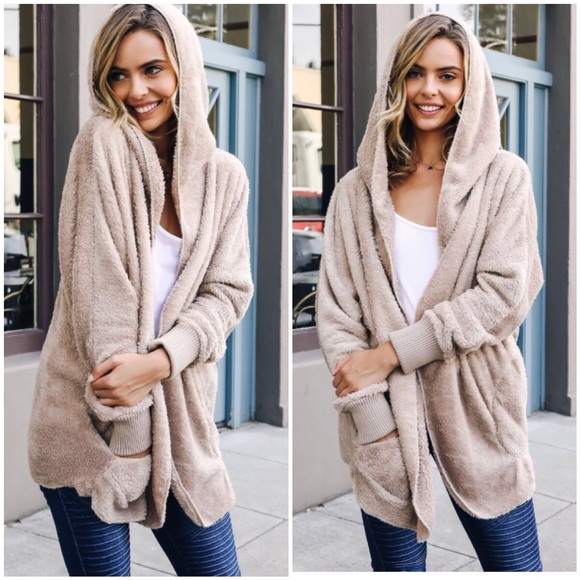 A Mermaid's Epiphany Jackets & Blazers - 🆕Tory | Plush Open Hooded Coat-Taupe